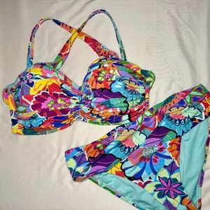 Bleu Rod Beattie Make It Pop Floral Bikini Set 2pc Underwire Bikini Top & Bottom
